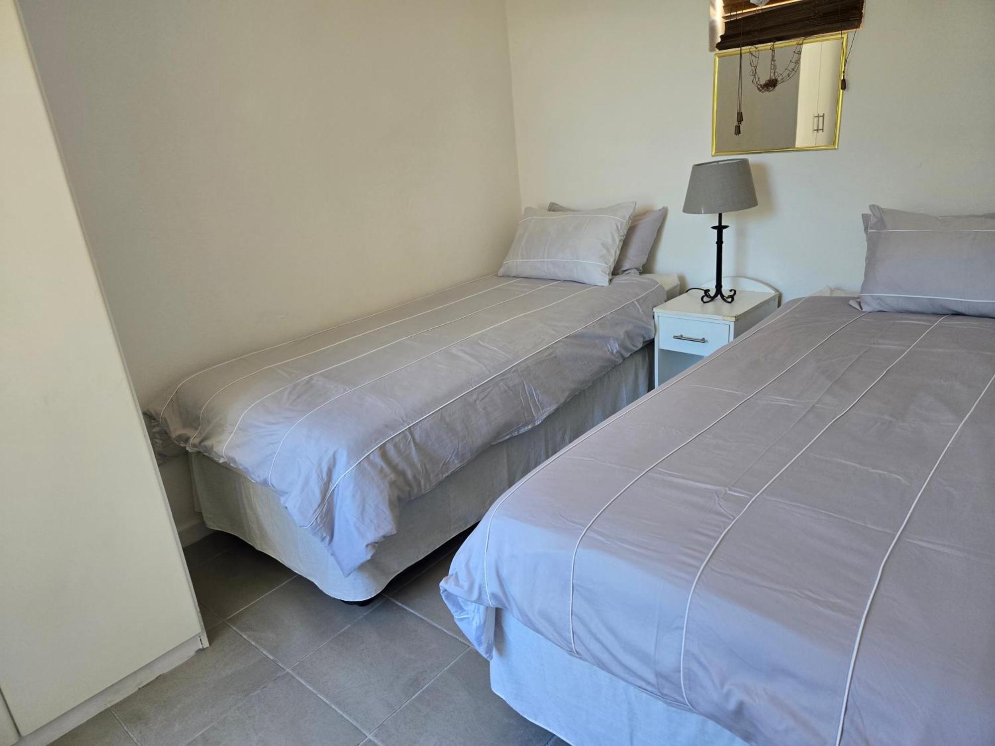 Hermanus Beach Club Apartment Bilik gambar