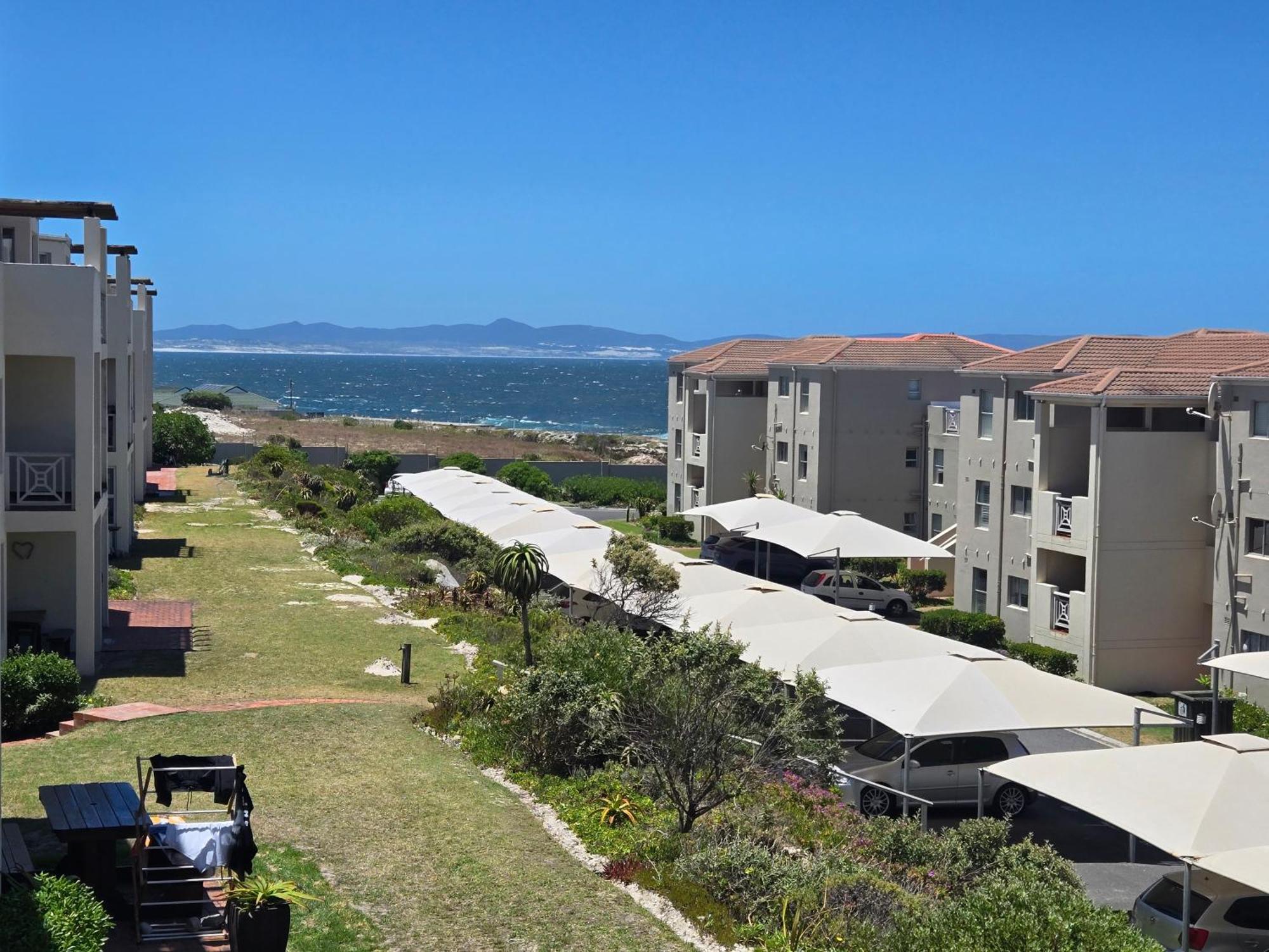 Hermanus Beach Club Apartment Bilik gambar