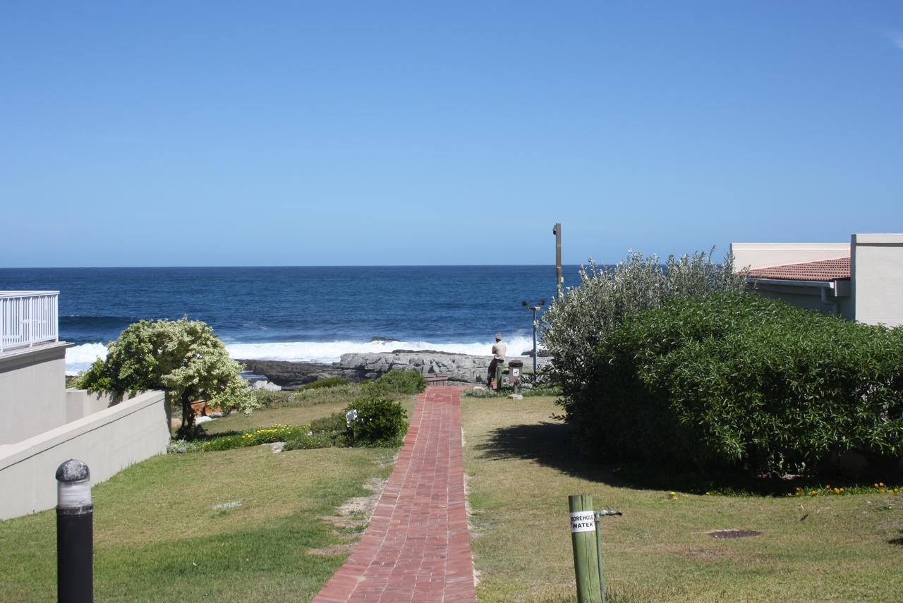 Hermanus Beach Club Apartment Luaran gambar