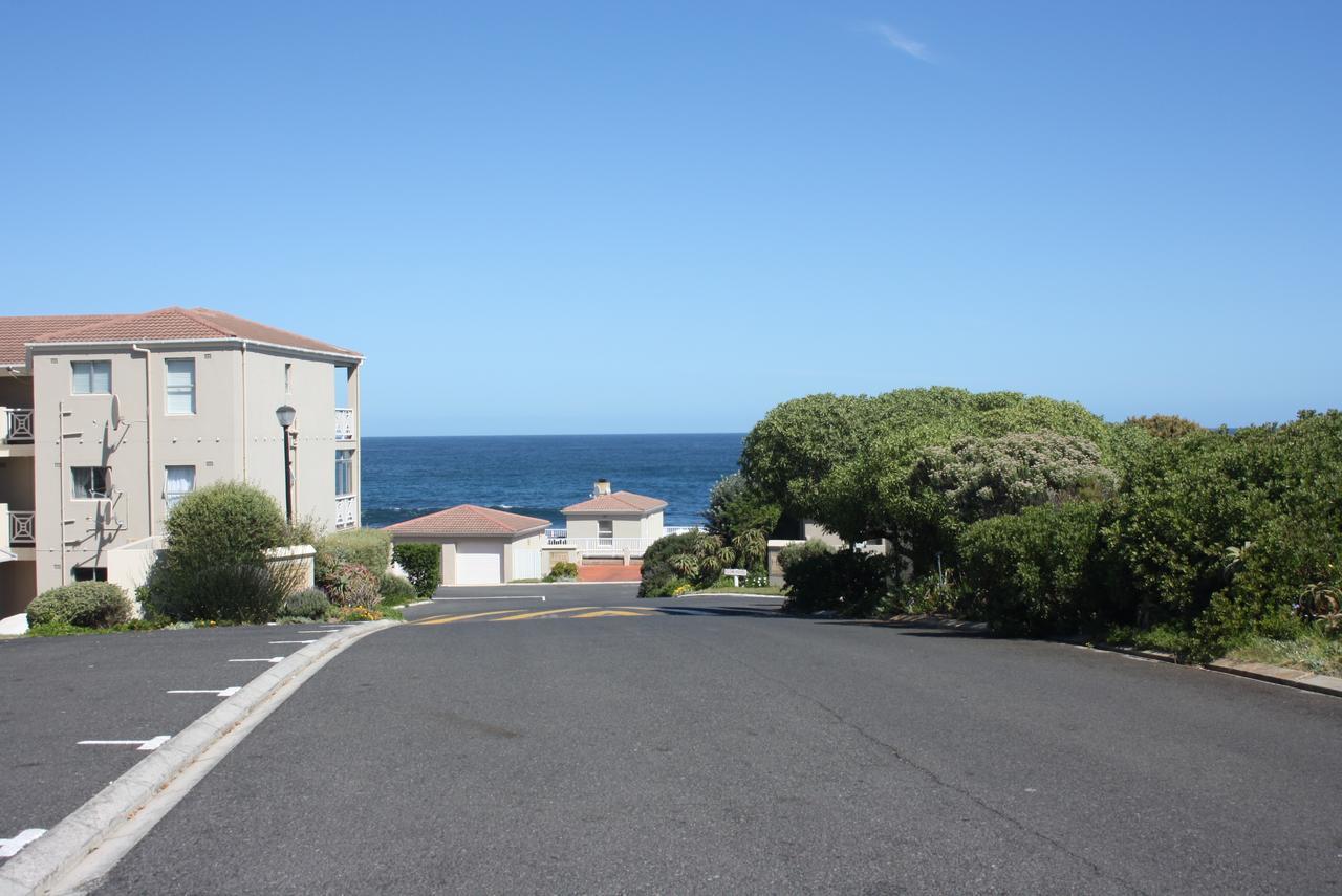 Hermanus Beach Club Apartment Luaran gambar